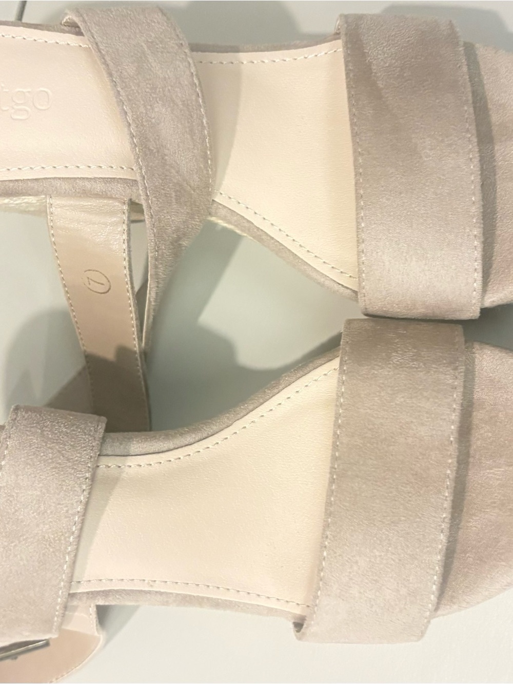 Wedge Platform Sandals 4 pairs For $40 - Picture 10 of 16